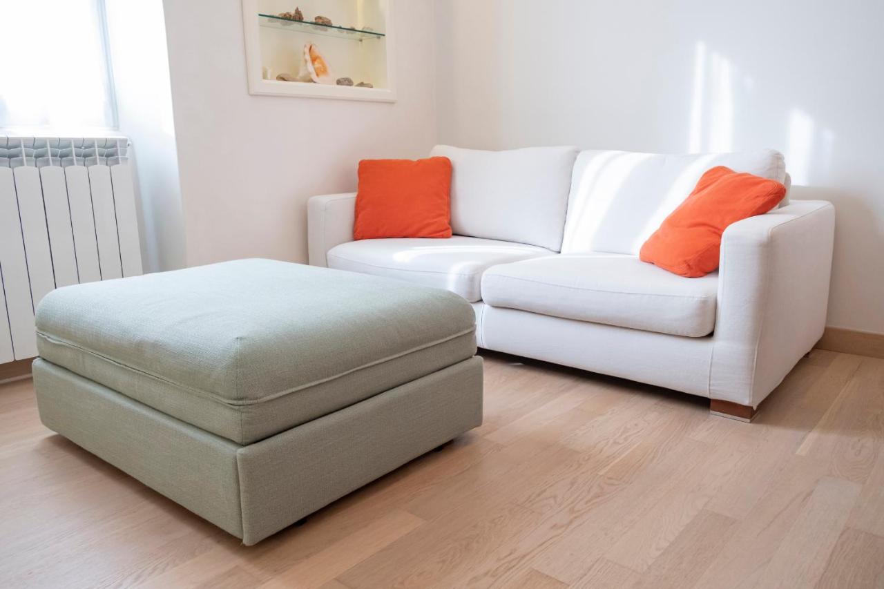 Noliday Suite Riviera Luxury Sea Flat Bagian luar foto