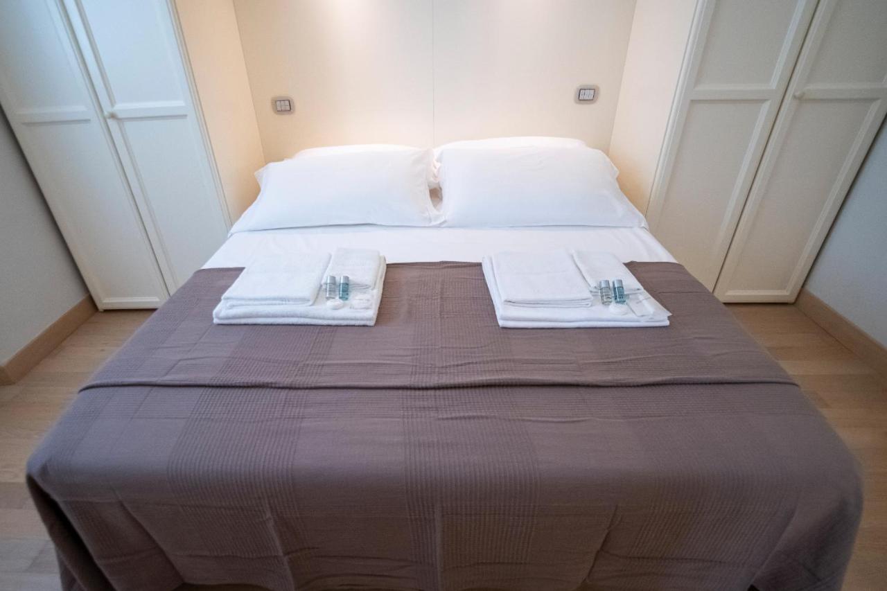 Noliday Suite Riviera Luxury Sea Flat Bagian luar foto